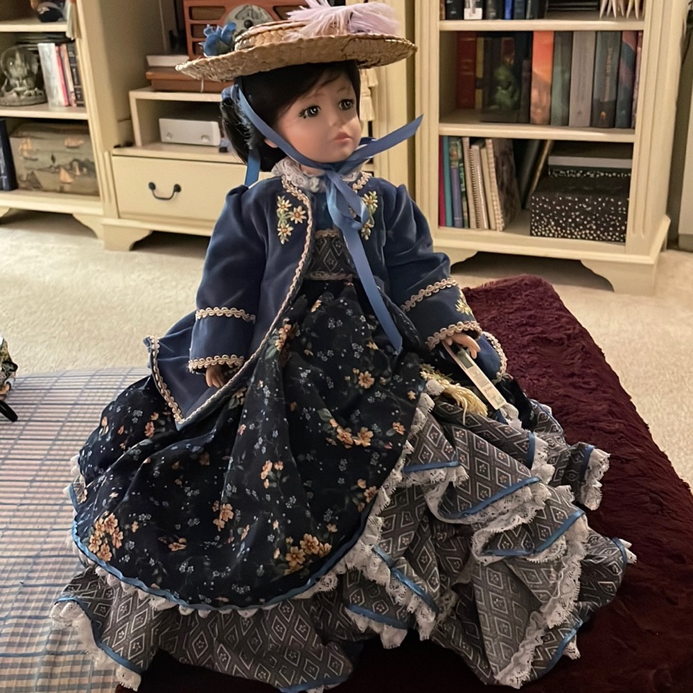 Robin Woods Eliza Doolittle Doll, NWT